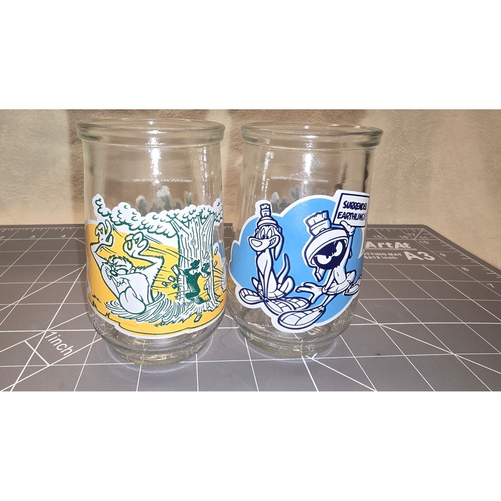 Vintage 1995 Welchs Looney Tunes Jelly Jars Taz Marvin the Martian Set of 2